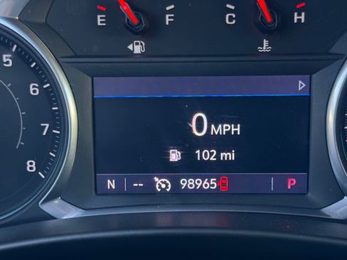 Used 2019 Chevrolet Equinox Premier AWD/4WD image 17