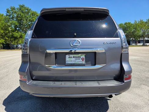 Used 2016 Lexus GX 460 w/ Premium Package image 4