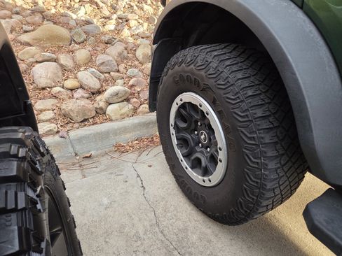 Used 2023 Ford Bronco Outer Banks w/ Sasquatch Package image 11