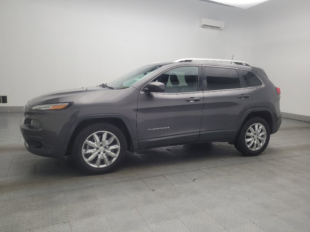 Used 2018 Jeep Cherokee Limited FWD image 2