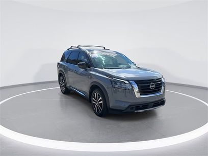 Used 2023 Nissan Pathfinder Platinum w/ Cargo Package