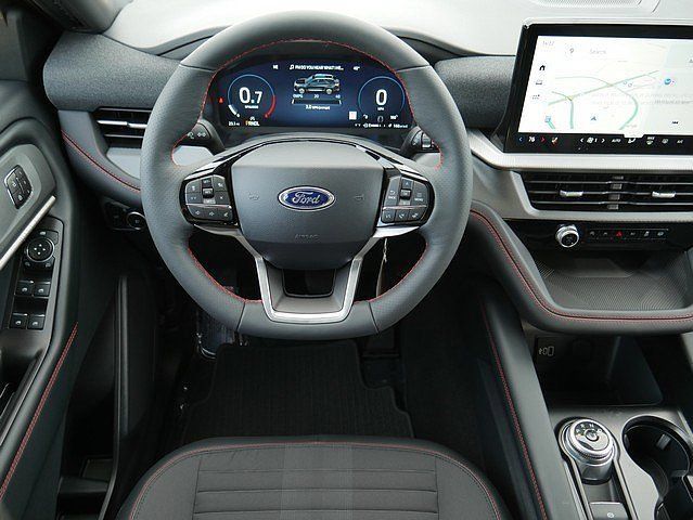 New 2026 Ford Explorer ST-Line w/ ST-Line Street Pack AWD/4WD image 17
