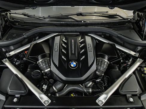 Certified 2023 BMW X6 M50i w/ Executive Package AWD/4WD image 36