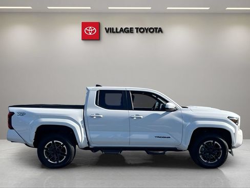 Certified 2024 Toyota Tacoma TRD Sport RWD image 6