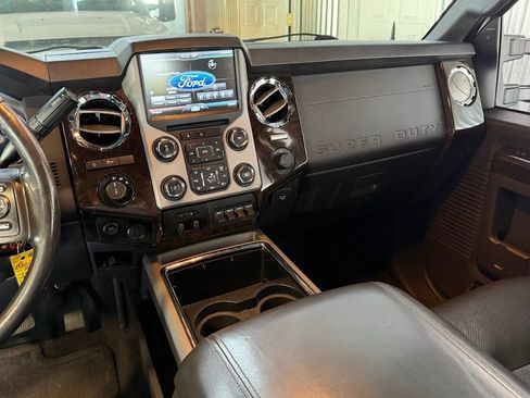 Used 2016 Ford F350 Platinum w/ Platinum Package AWD/4WD image 15