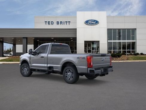 Used 2025 Ford F350 XLT AWD/4WD image 5
