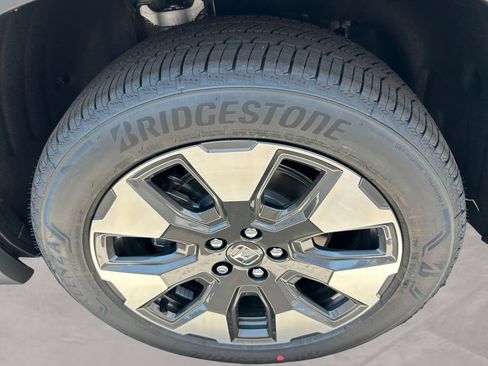 New 2026 Honda Pilot Touring image 14