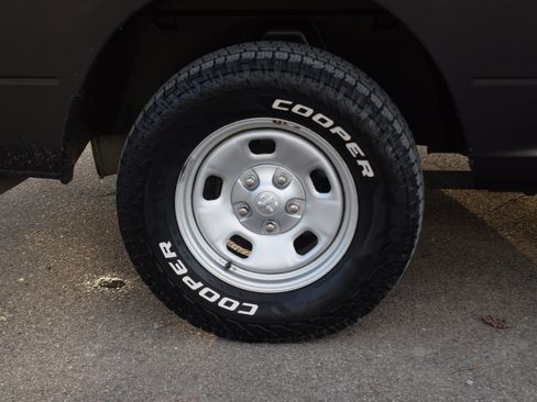 Used 2019 RAM 1500 Tradesman w/ Popular Equipment Group image 27