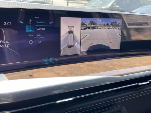 New 2026 Cadillac Escalade Platinum Sport w/ LPO, ONYX Package AWD/4WD image 30