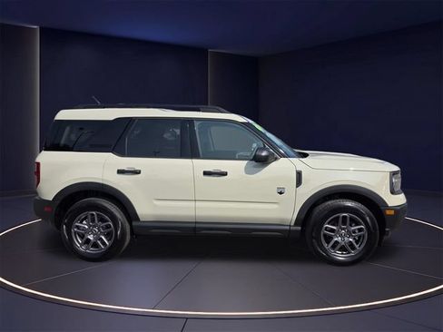 Certified 2025 Ford Bronco Sport Big Bend AWD/4WD image 2