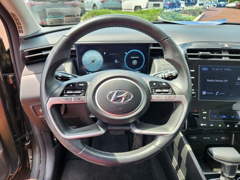 Certified 2023 Hyundai Tucson SEL w/ Convenience Package AWD/4WD image 18