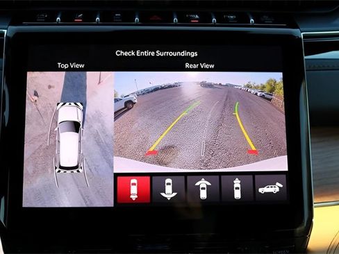 New 2025 Jeep Grand Cherokee Summit image 22