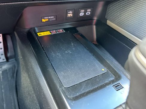 Certified 2025 Toyota Camry SE w/ Convenience Package FWD image 35