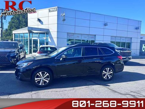 Used 2018 Subaru Outback 2.5i Limited image 1