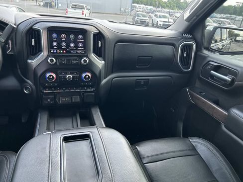 Used 2020 GMC Sierra 1500 Denali w/ Denali Ultimate Package AWD/4WD image 28