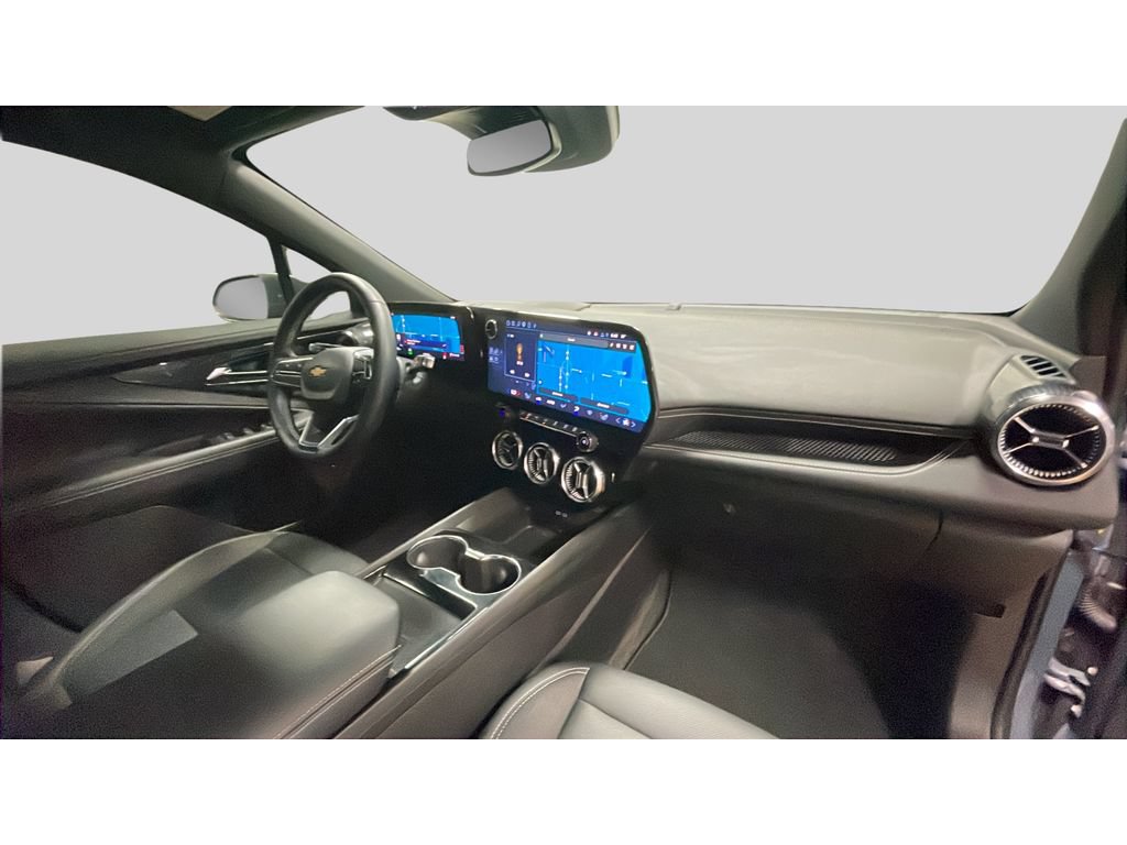 Used 2024 Chevrolet Blazer EV LT AWD/4WD image 18