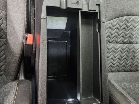 Used 2022 Chevrolet Equinox LT image 23