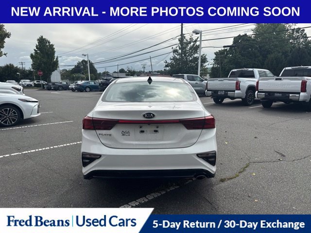 Used 2019 Kia Forte LXS FWD image 4