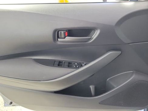 Used 2023 Toyota Corolla LE FWD image 21