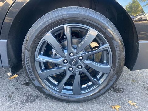 Used 2023 Chevrolet Equinox RS image 25