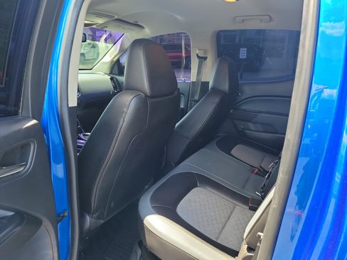 Used 2019 Chevrolet Colorado Z71 AWD/4WD image 13