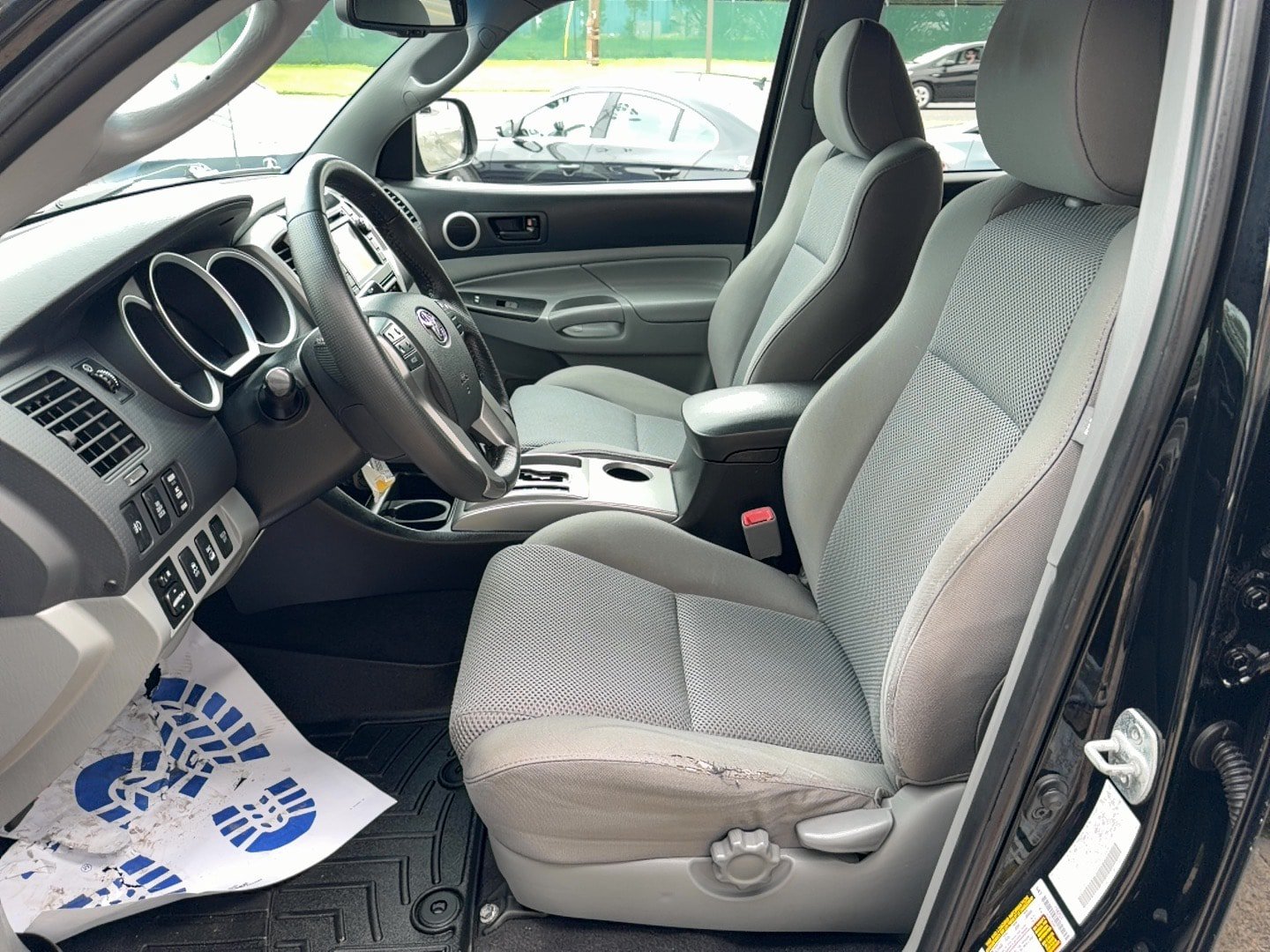 Used 2013 Toyota Tacoma 4x4 Double Cab w/ TRD Off-Road Pkg image 6