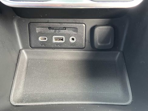 Used 2018 GMC Terrain Denali w/ Advanced Safety Package image 10