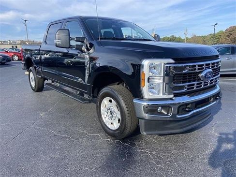 Used 2025 Ford F250 XLT image 11