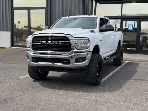 Used 2019 RAM 2500 Big Horn AWD/4WD image 2