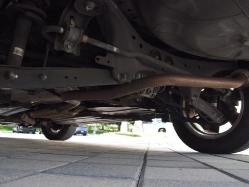 Used 2015 Subaru Forester 2.5i Premium w/ All-Weather Package AWD/4WD image 97