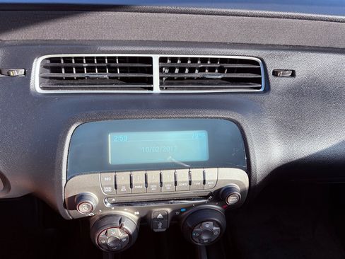 Used 2011 Chevrolet Camaro LT image 74