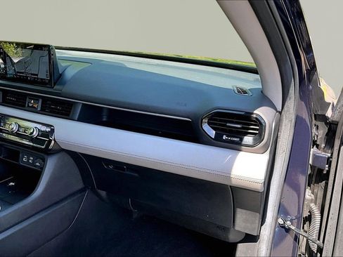 Used 2023 Honda Pilot Elite image 21