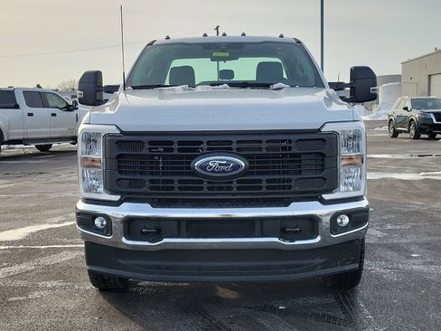 New 2026 Ford F250 XL w/ FX4 Off-Road Package image 2