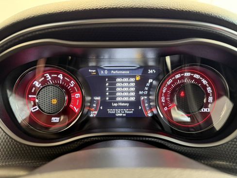 Used 2018 Dodge Challenger SRT Hellcat image 13