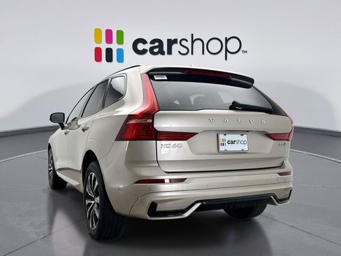 Used 2023 Volvo XC60 B5 Plus w/ Climate Package AWD/4WD image 3