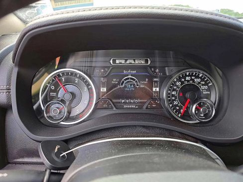 Used 2021 RAM 2500 Laramie AWD/4WD image 9