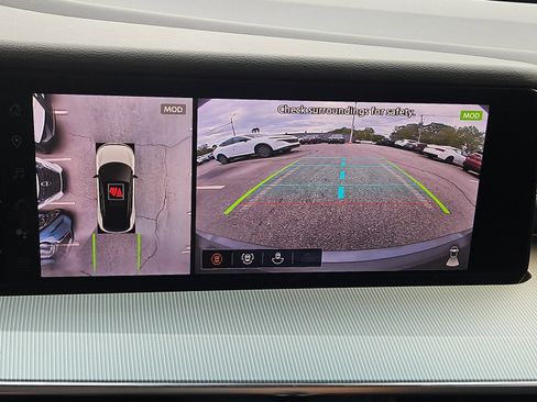 New 2025 Nissan Murano SL image 8