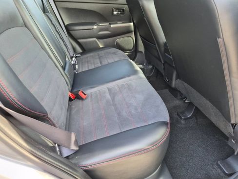 Used 2025 Mitsubishi Outlander Sport SE AWD/4WD image 25