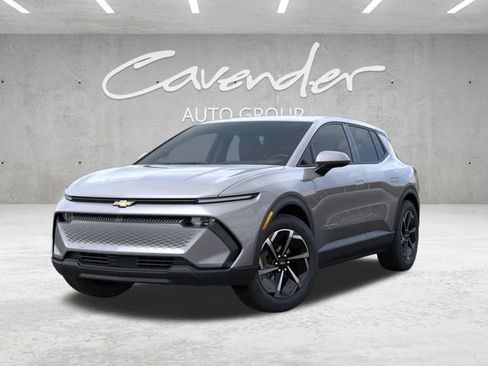 New 2026 Chevrolet Equinox EV LT image 6