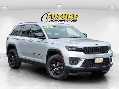 New 2025 Jeep Grand Cherokee Altitude