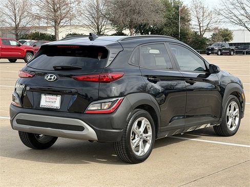 Used 2023 Hyundai Kona SEL w/ Cargo Package image 4