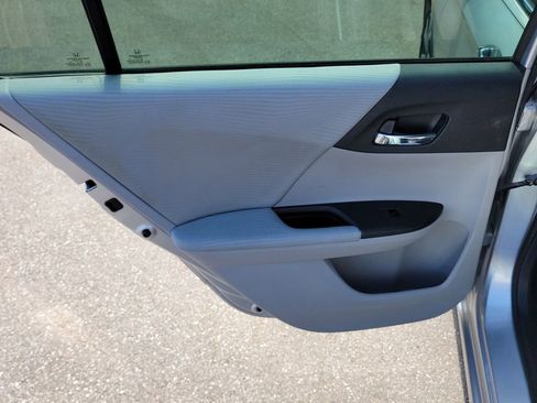 Used 2014 Honda Accord LX image 8