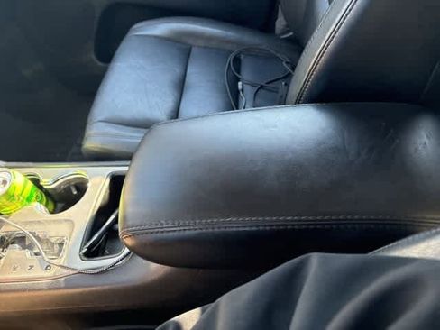 Used 2012 Jeep Grand Cherokee Laredo image 3