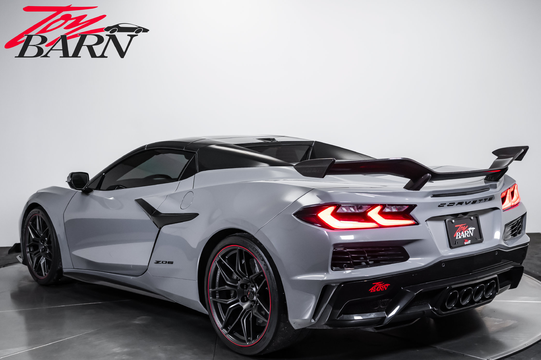 Used 2025 Chevrolet Corvette Z06 w/ Z07 Performance Package RWD image 11