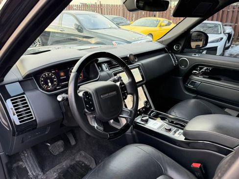 Used 2020 Land Rover Range Rover HSE image 9
