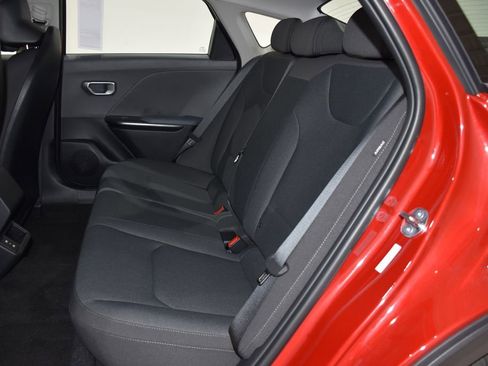 New 2025 Kia K4 LXS image 26