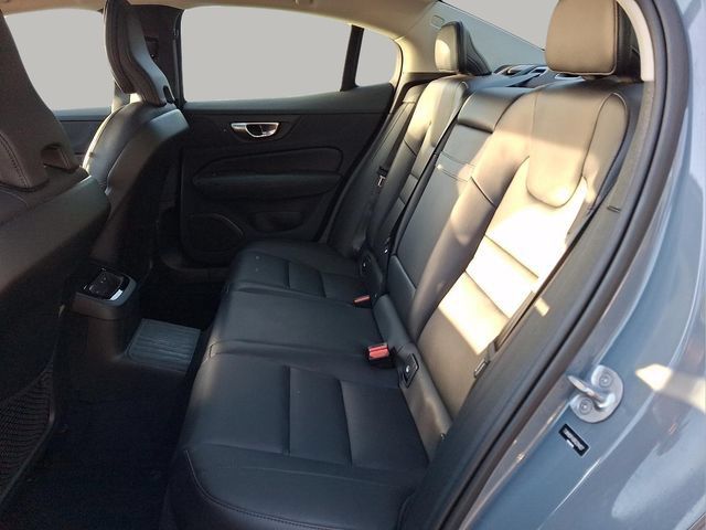 Certified 2024 Volvo S60 T8 Core w/ Climate Package AWD/4WD image 7