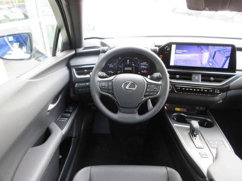 New 2026 Lexus UX 300h AWD image 29