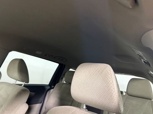 Used 2014 Honda Odyssey LX image 13