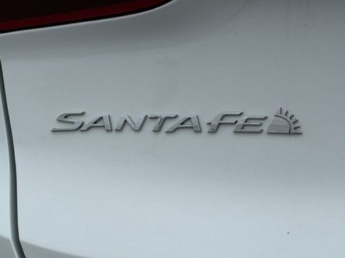 Certified 2023 Hyundai Santa Fe SE AWD/4WD image 9
